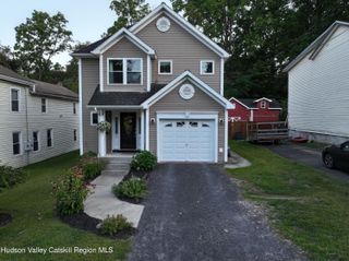 52 Mansion Street, Coxsackie, NY 12051