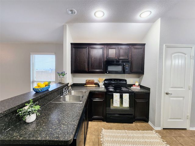 1809 Rodeo Drive, Anna, TX 75409