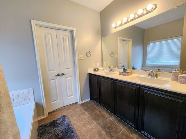 1809 Rodeo Drive, Anna, TX 75409