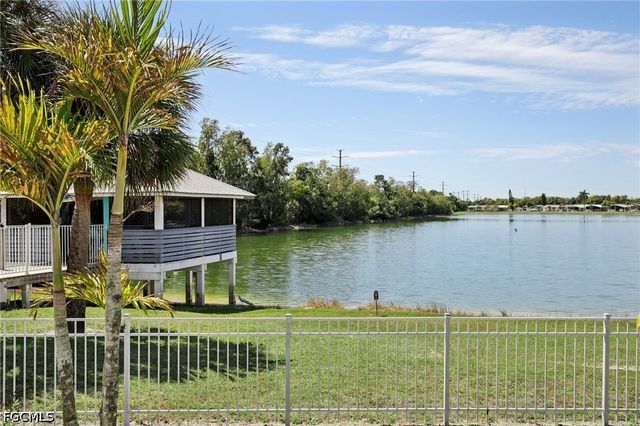 9798 Sugarberry WAY, Fort Myers, FL 33905