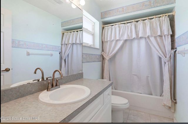 9931 Oak Street, Sebastian, FL 32976