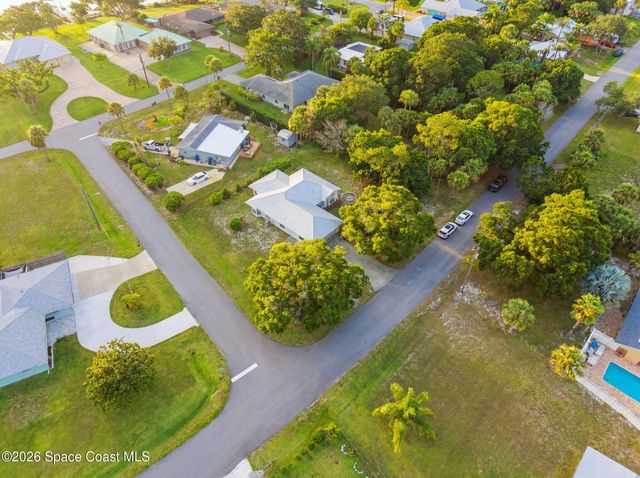 9931 Oak Street, Sebastian, FL 32976