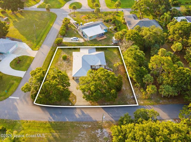 9931 Oak Street, Sebastian, FL 32976