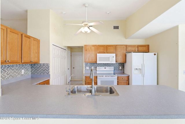 9931 Oak Street, Sebastian, FL 32976