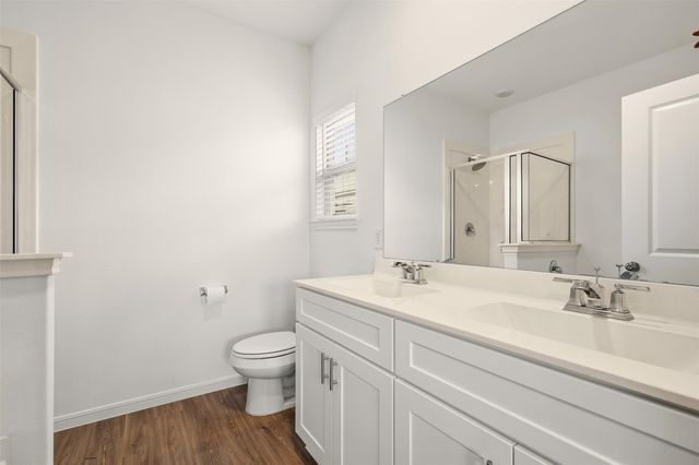 8218 Wave Arbor Drive, Cypress, TX 77433