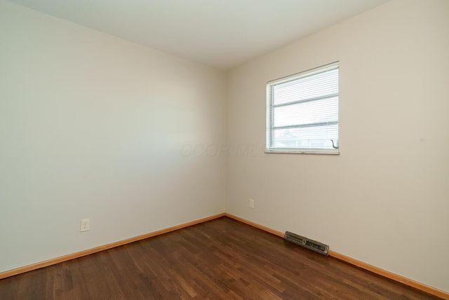 1339 S Yearling Road, Columbus, OH 43227