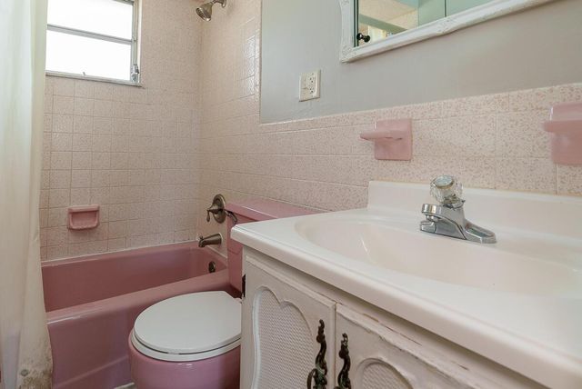 1339 S Yearling Road, Columbus, OH 43227