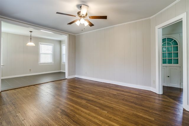 2641 Forest Park Boulevard, Fort Worth, TX 76110