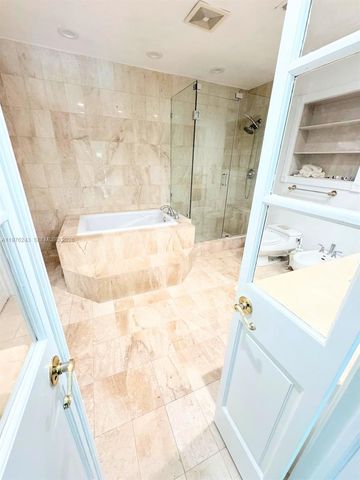 5920 Maynada St 5920, Coral Gables, FL 33146