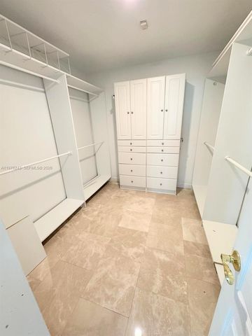 5920 Maynada St 5920, Coral Gables, FL 33146