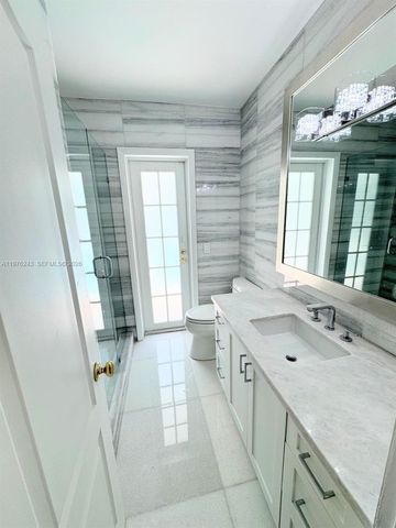 5920 Maynada St 5920, Coral Gables, FL 33146