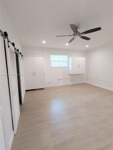 5920 Maynada St 5920, Coral Gables, FL 33146