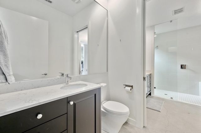 1208 Hillside Ave, Austin, TX 78704