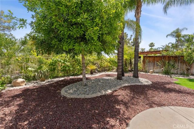 27 Ponte Brava, Lake Elsinore, CA 92532