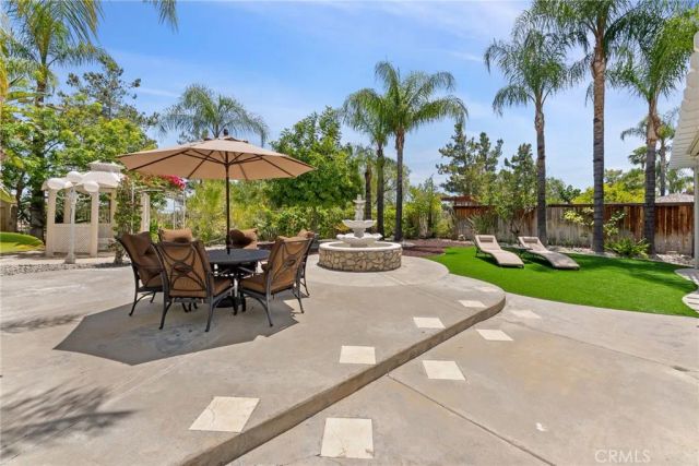 27 Ponte Brava, Lake Elsinore, CA 92532
