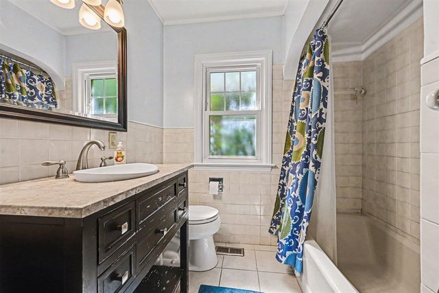 614 Fairview Avenue, Kalamazoo, MI 49008