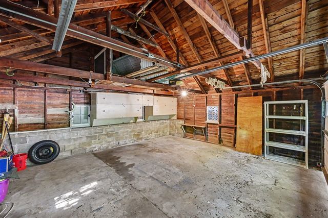 614 Fairview Avenue, Kalamazoo, MI 49008