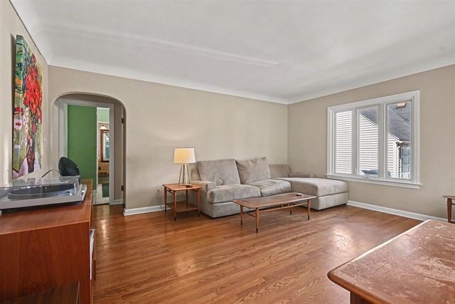 614 Fairview Avenue, Kalamazoo, MI 49008