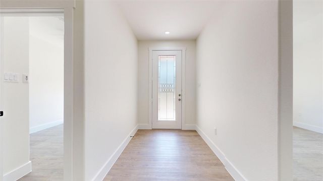 67 Road 662, Dayton, TX 77535