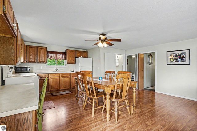 408 Sage Lake Road, Hale, MI 48739