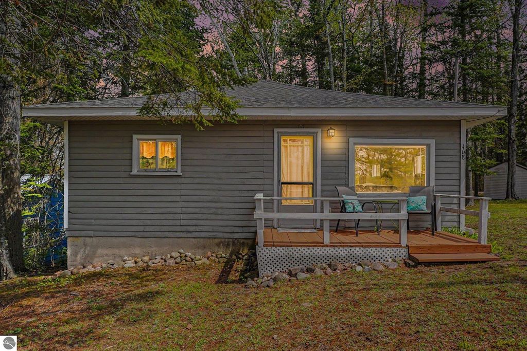 408 Sage Lake Road, Hale, MI 48739