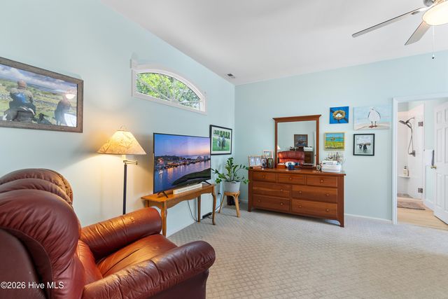 1016 Captain Adkins Drive SE, Southport, NC 28461