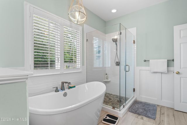 1016 Captain Adkins Drive SE, Southport, NC 28461