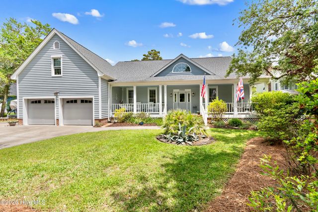 1016 Captain Adkins Drive SE, Southport, NC 28461