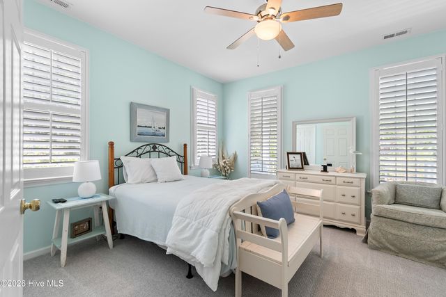 1016 Captain Adkins Drive SE, Southport, NC 28461
