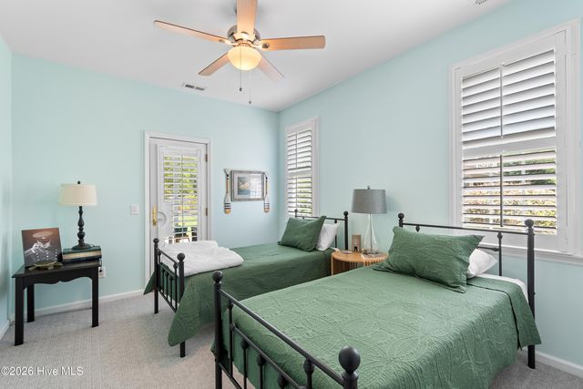 1016 Captain Adkins Drive SE, Southport, NC 28461