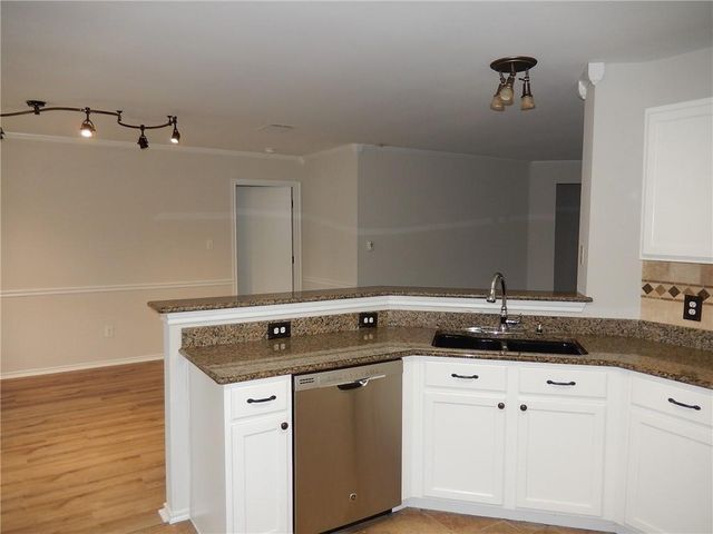 116 Rinehardt ST, Hutto, TX 78634