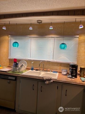 1137 Spruce Drive, Enumclaw, WA 98022