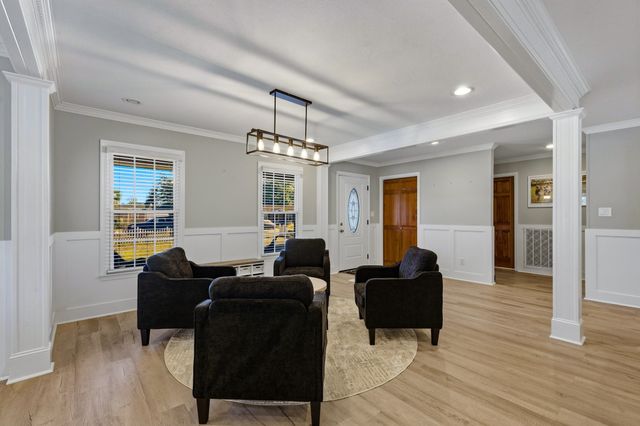 7715 Woodland Dr., Myrtle Beach, SC 29572