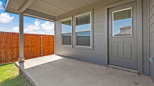 142 DAVIS Lane, Newark, TX 76071