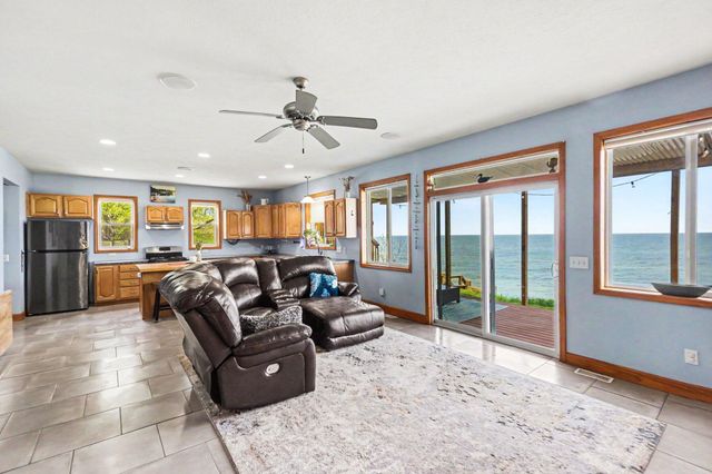 3053 N Lakeshore Drive, Mears, MI 49436