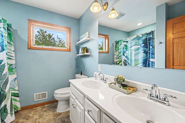 3053 N Lakeshore Drive, Mears, MI 49436