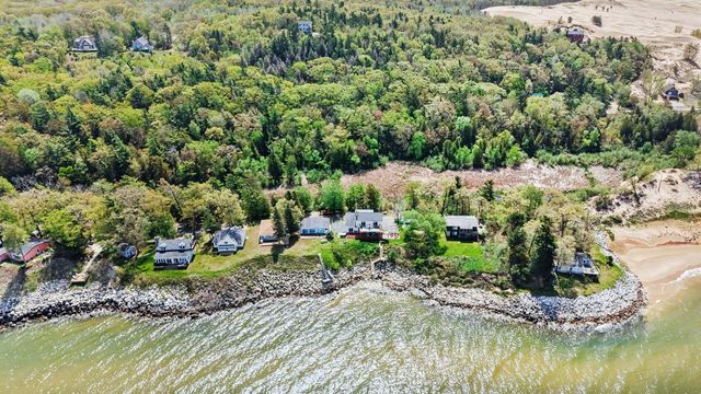 3053 N Lakeshore Drive, Mears, MI 49436