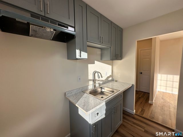 509 Burnside Avenue APT C14, East Hartford, CT 06108