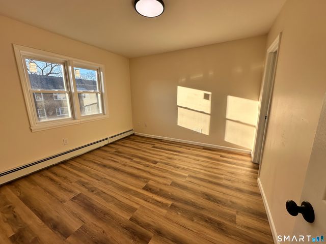 509 Burnside Avenue APT C14, East Hartford, CT 06108