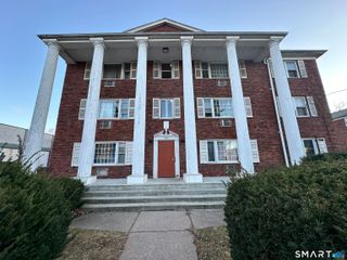 509 Burnside Avenue APT C14, East Hartford, CT 06108