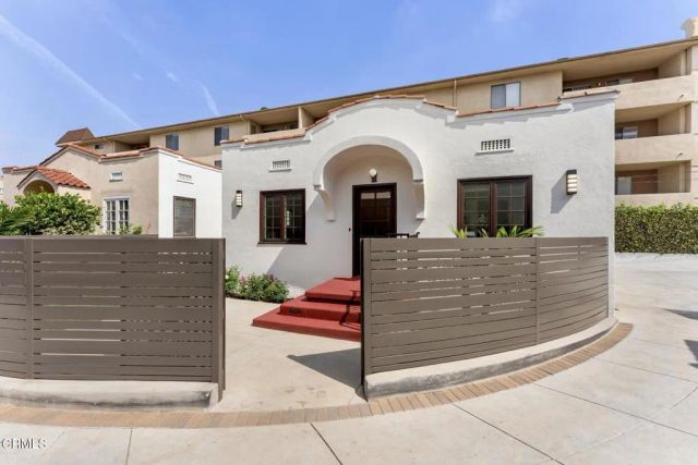 520 S Los Robles Avenue 4, Pasadena, CA 91101