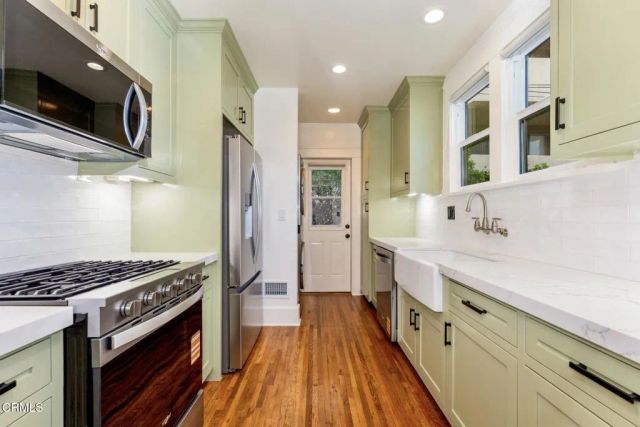 520 S Los Robles Avenue 4, Pasadena, CA 91101