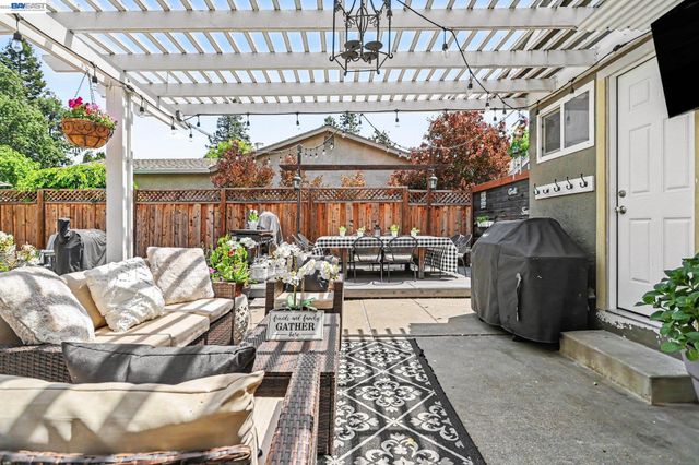 131 BROOKSIDE PL, Danville, CA 94526