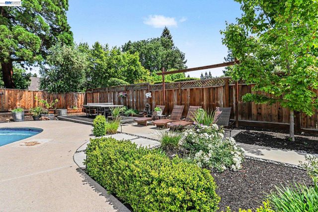 131 BROOKSIDE PL, Danville, CA 94526