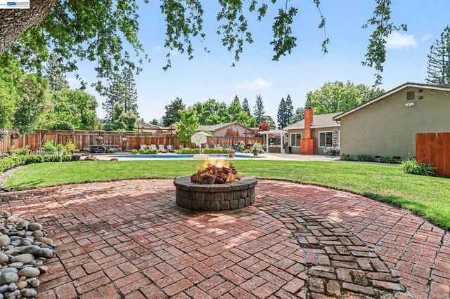 131 BROOKSIDE PL, Danville, CA 94526