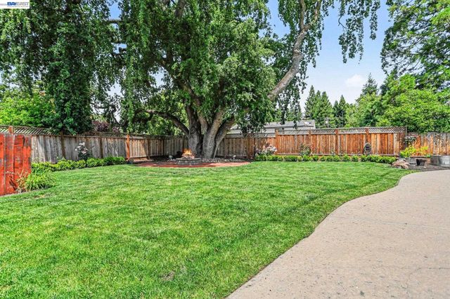 131 BROOKSIDE PL, Danville, CA 94526