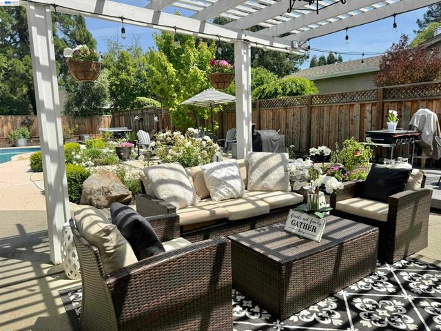 131 BROOKSIDE PL, Danville, CA 94526