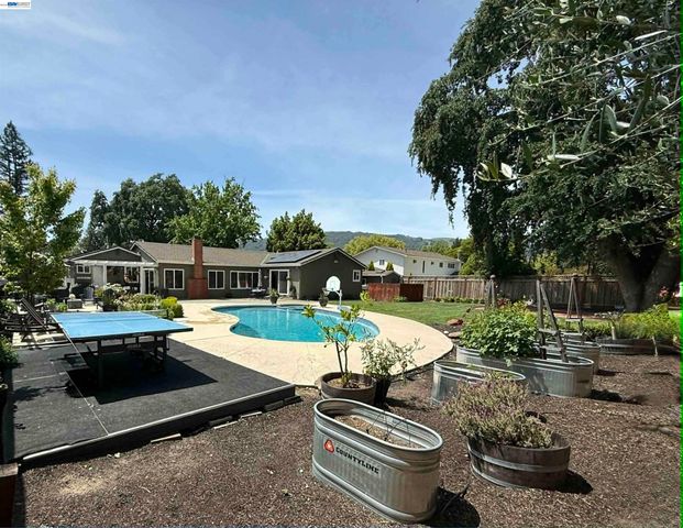 131 BROOKSIDE PL, Danville, CA 94526