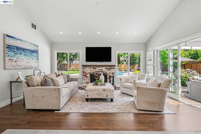131 BROOKSIDE PL, Danville, CA 94526