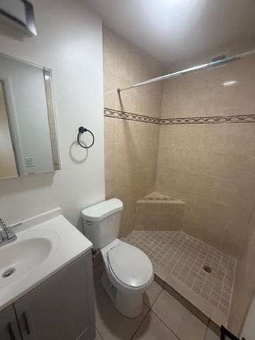 3652 Gull Road, Palm Beach Gardens, FL 33410